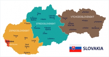  Magnetická mapa Slovenska, ilustrovaná, farebná