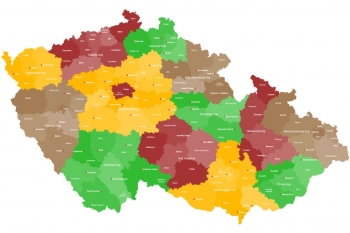  Magnetická mapa Česka, administratívna, farebná